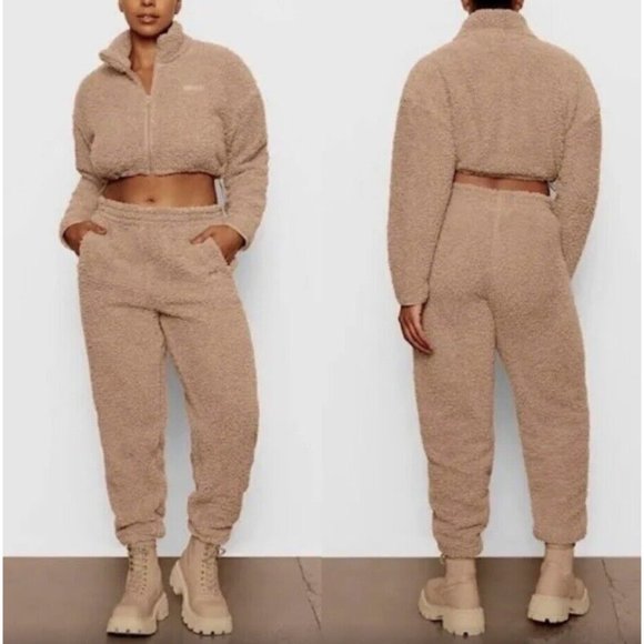 NWT SKIMS 2X Teddy Fleece Sherpa Track Pants Joggers Tiger's Eye ULTRA SOFT Cozy - Picture 1 of 7
